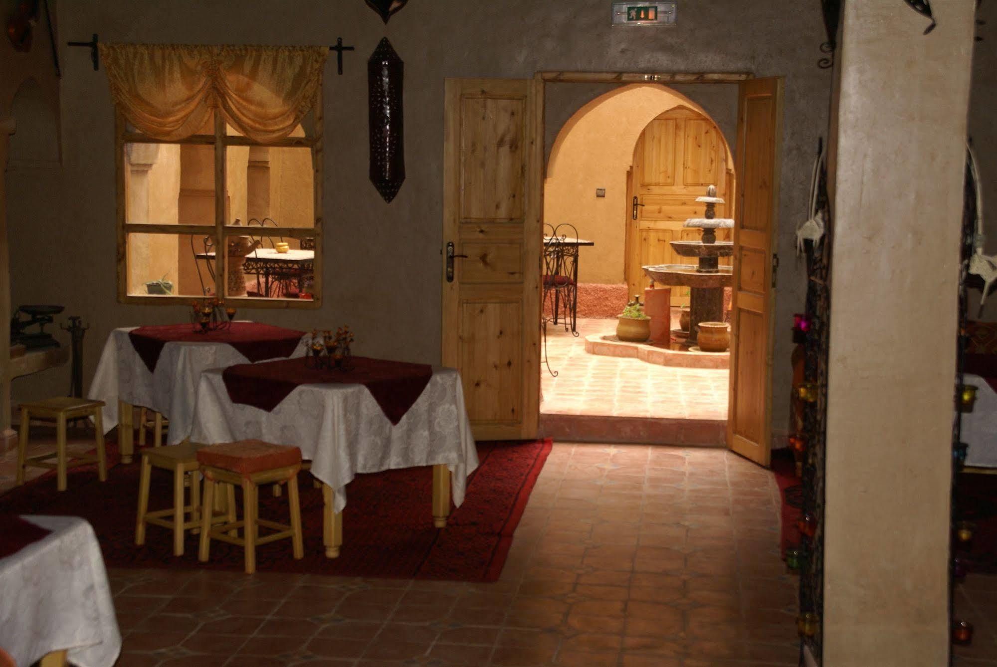 Hotel Kasbah Ait Ben Damiette Skoura Esterno foto